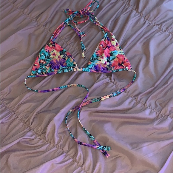 Bikini Top - Picture 1 of 3